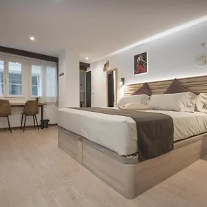 emilysuites-malaga-centro-historico.1costadelsol.com/